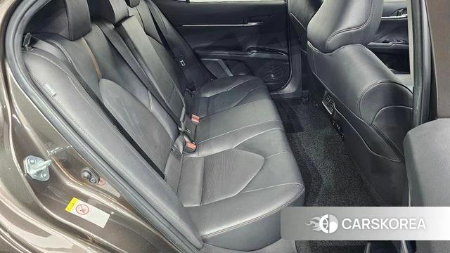 Toyota Camry (XV70) id 4325573 из Кореи 8