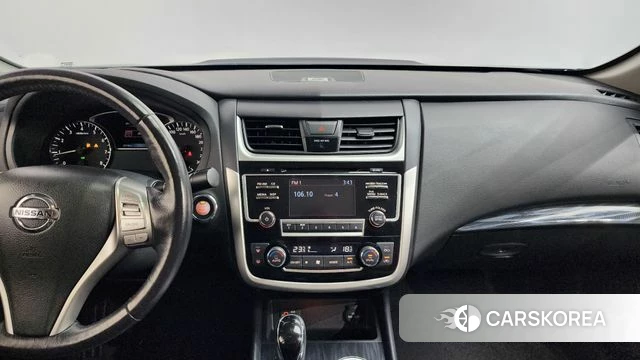 Nissan Altima id 4424975 из Кореи 8