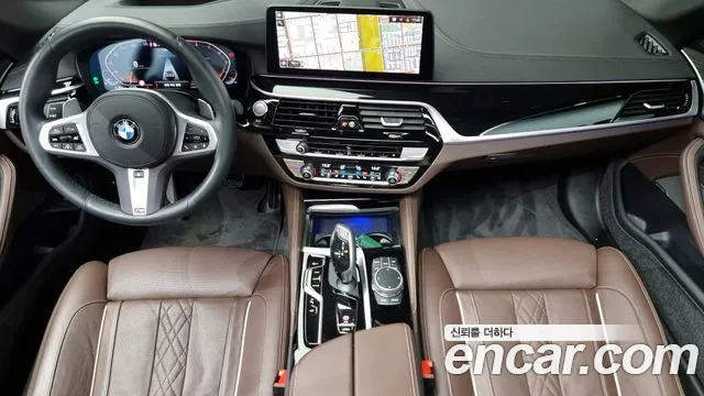 BMW 5 Series (G30) id 2702954 из Кореи 8