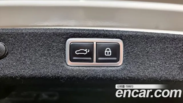 Hyundai Grandeur Hybrid (GN7) id 2857929 из Кореи 8