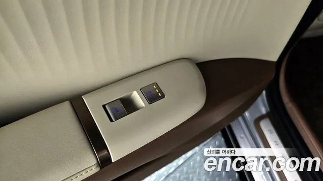 Hyundai Grandeur Hybrid (GN7) id 2832374 из Кореи 8