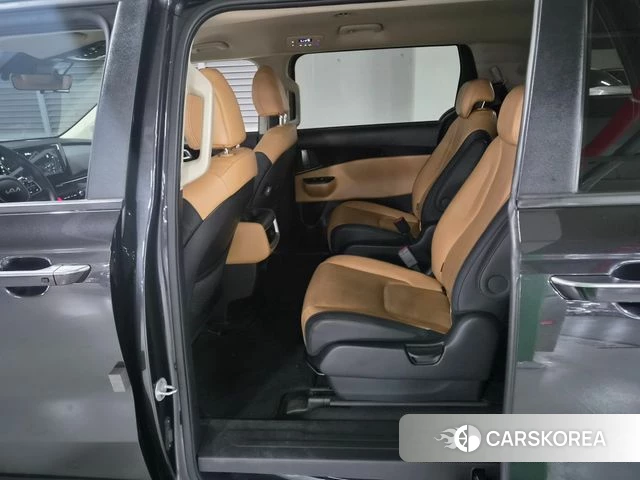 Kia Carnival 4th generation id 4223160 из Кореи 8