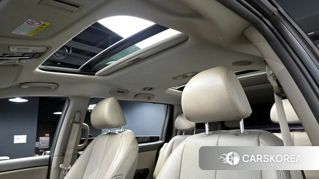 Kia All New Carnival id 4233229 из Кореи 8