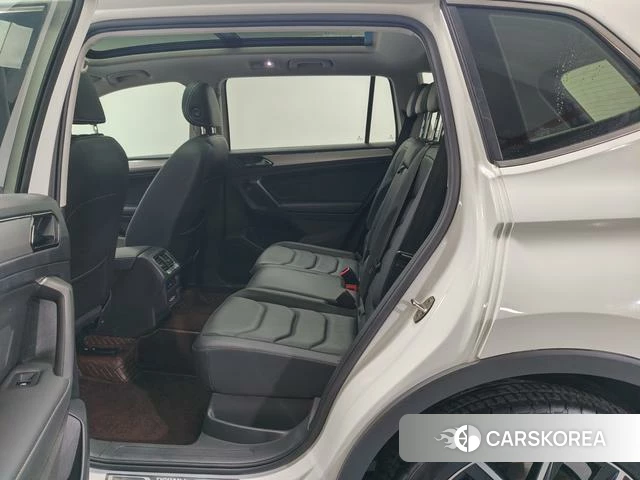 Volkswagen Tiguan L id 4215753 из Китая 8