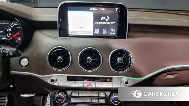 Kia Stinger id 2962053 из Кореи 8