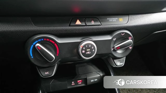 Kia Stonic id 4351338 из Кореи 8