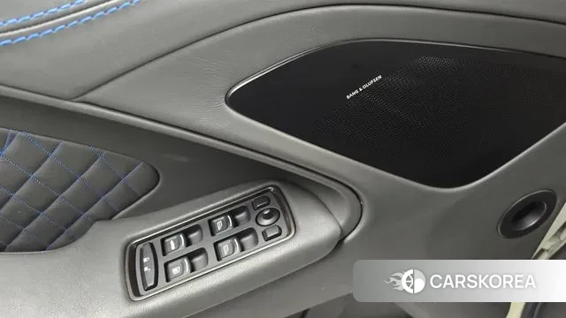 Aston Martin Vanquish S id 3563202 из Кореи 8