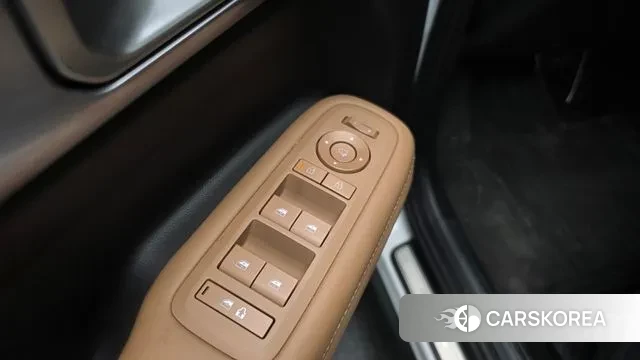 Hyundai Santa Fe (MX5) id 3725843 из Кореи 8