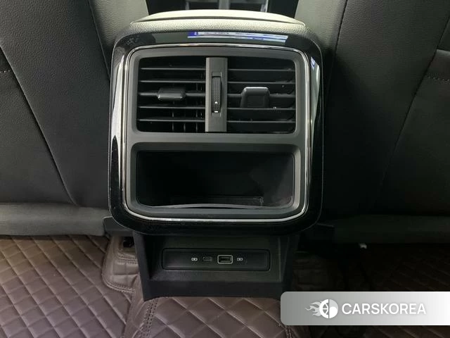 Volkswagen Passat id 4273818 из Китая 8