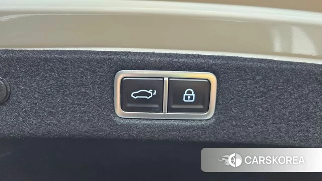 Hyundai Grandeur Hybrid (GN7) id 4400914 из Кореи 8