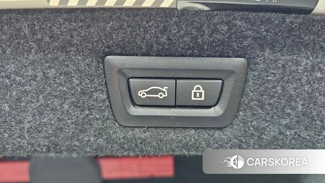 BMW 5 Series (G30) id 4586157 из Кореи 8