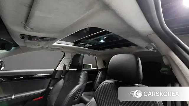 Hyundai Grandeur Hybrid (GN7) id 3502700 из Кореи 8