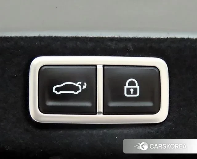 Hyundai Grandeur (GN7) id 3437058 из Кореи 8