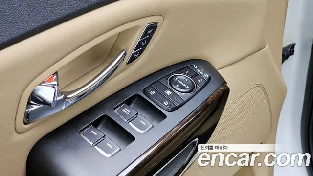 Kia The New Carnival id 2797678 из Кореи 8