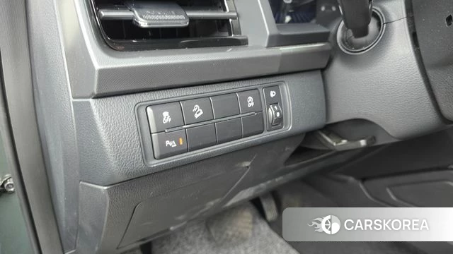 Ssangyong The New Rexton Sports Cannes id 3811194 из Кореи 8