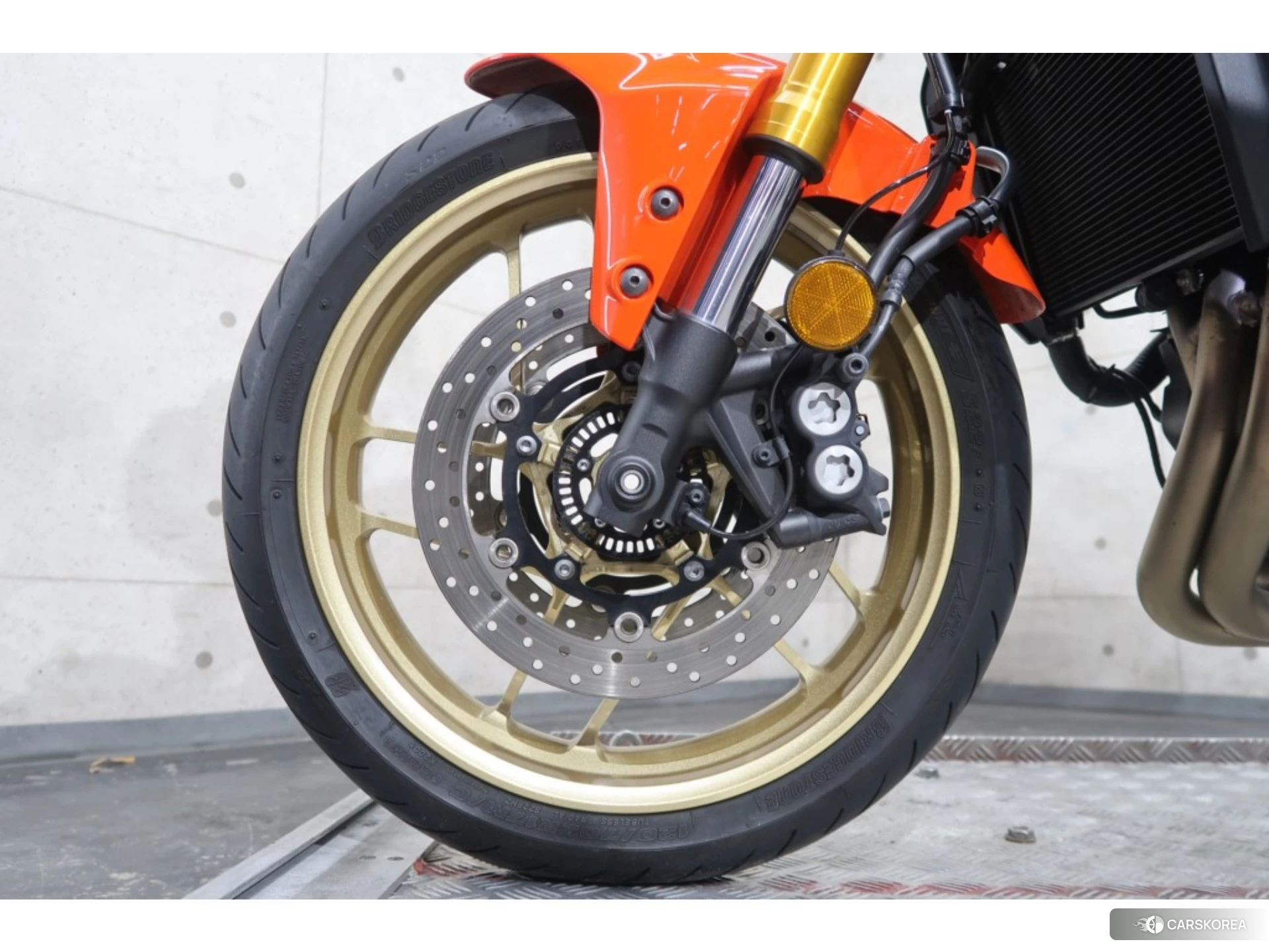 Yamaha XSR900 id 3946564 из Японии 8
