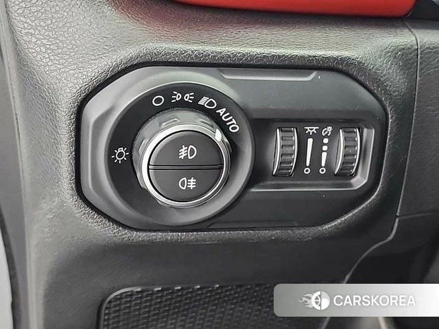 Jeep Wrangler (JL) id 3955678 из Кореи 8