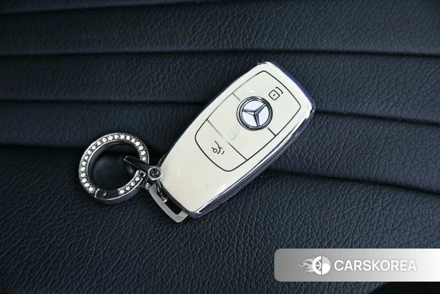 Mercedes-Benz CLS id 4210672 из Китая 8