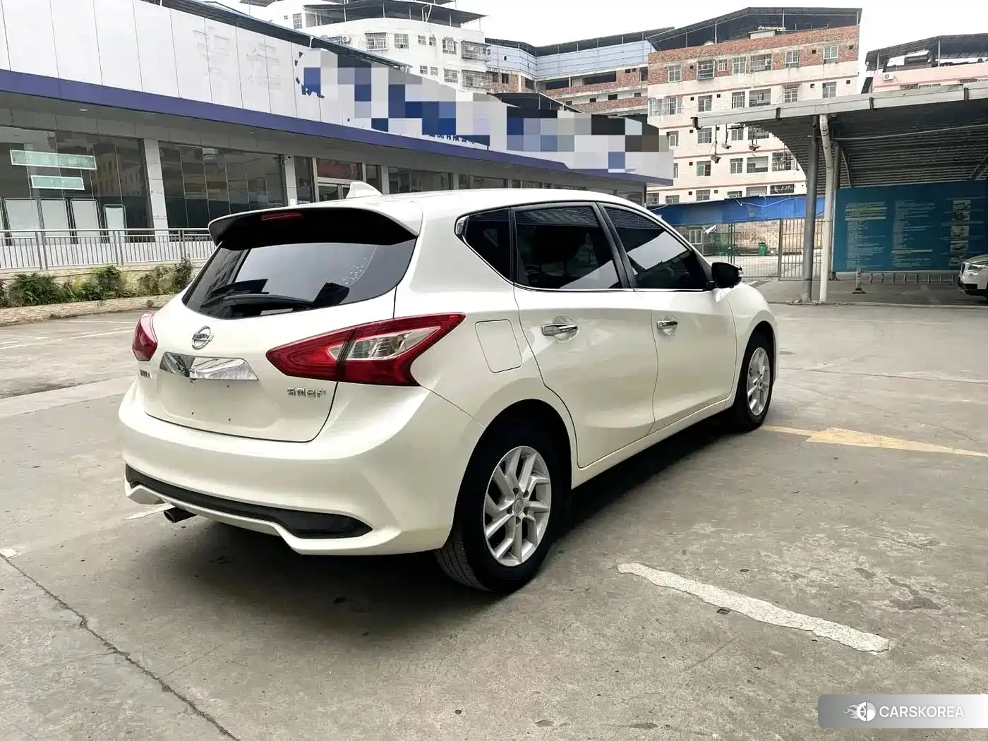 Nissan Tiida id 4548364 из Китая 8