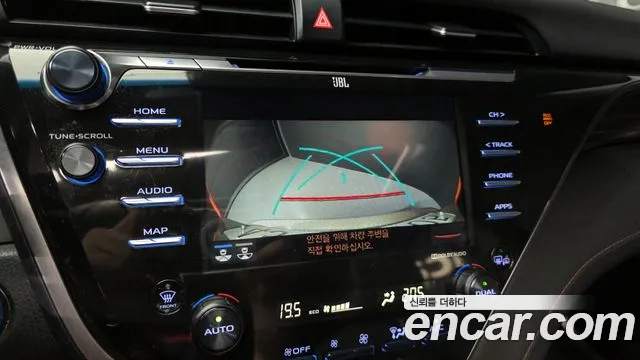 Toyota Camry (XV70) id 2826920 из Кореи 8