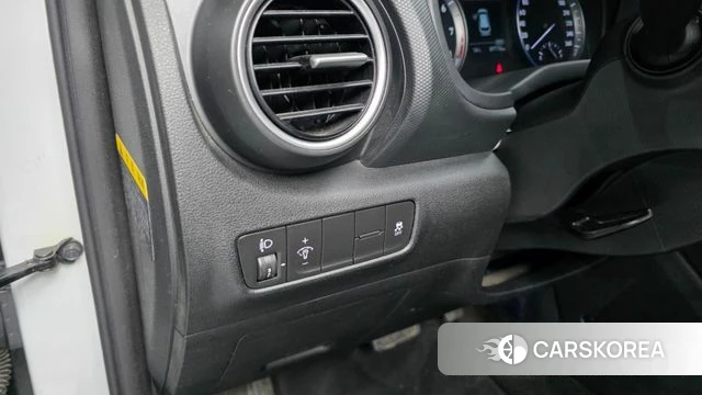 Hyundai Kona id 3801786 из Кореи 8