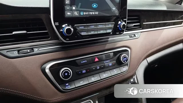 Hyundai The New Grand Starex id 3024627 из Кореи 8