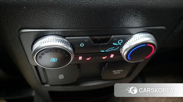 Ford Explorer 6th Generation id 3402489 из Кореи 8