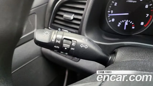 Hyundai Avante AD id 2342042 из Кореи 8