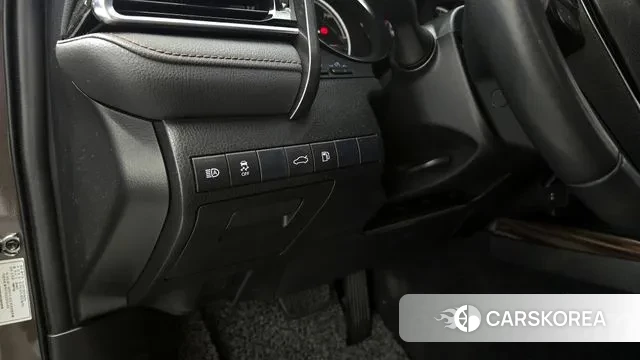 Toyota Camry (XV70) id 3588456 из Кореи 8