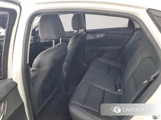 Kia Come New K3 id 3702629 из Кореи 8