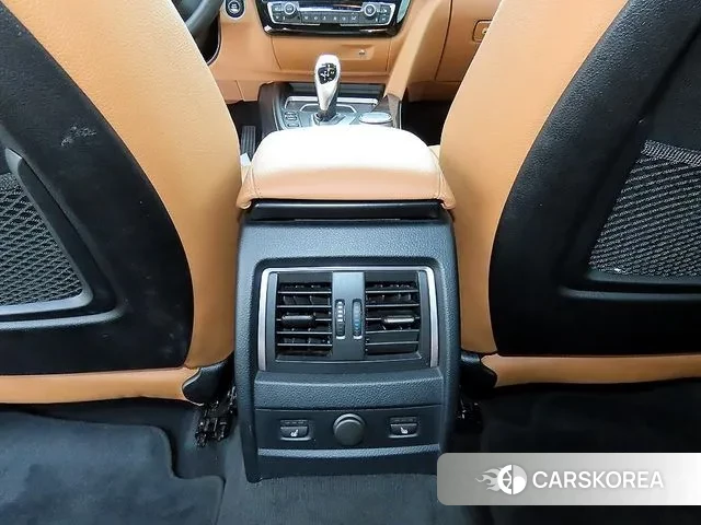 BMW 3 Series (F30) id 3171435 из Кореи 8