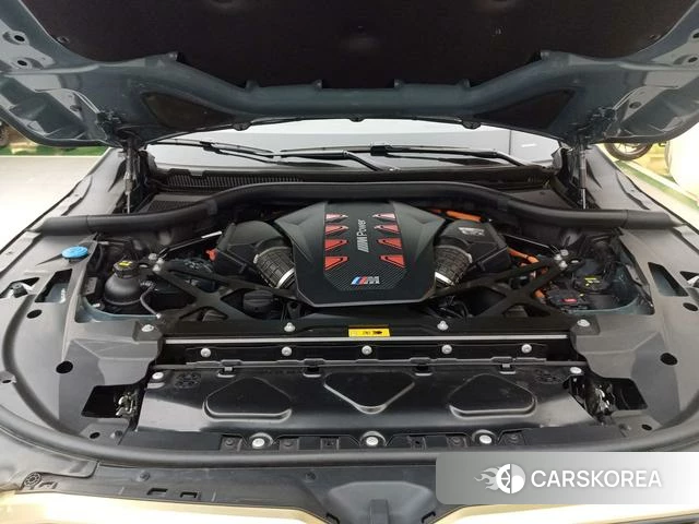 BMW XM id 4256858 из Китая 8
