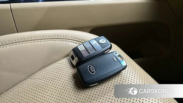 Kia The New Carnival id 3894166 из Кореи 8