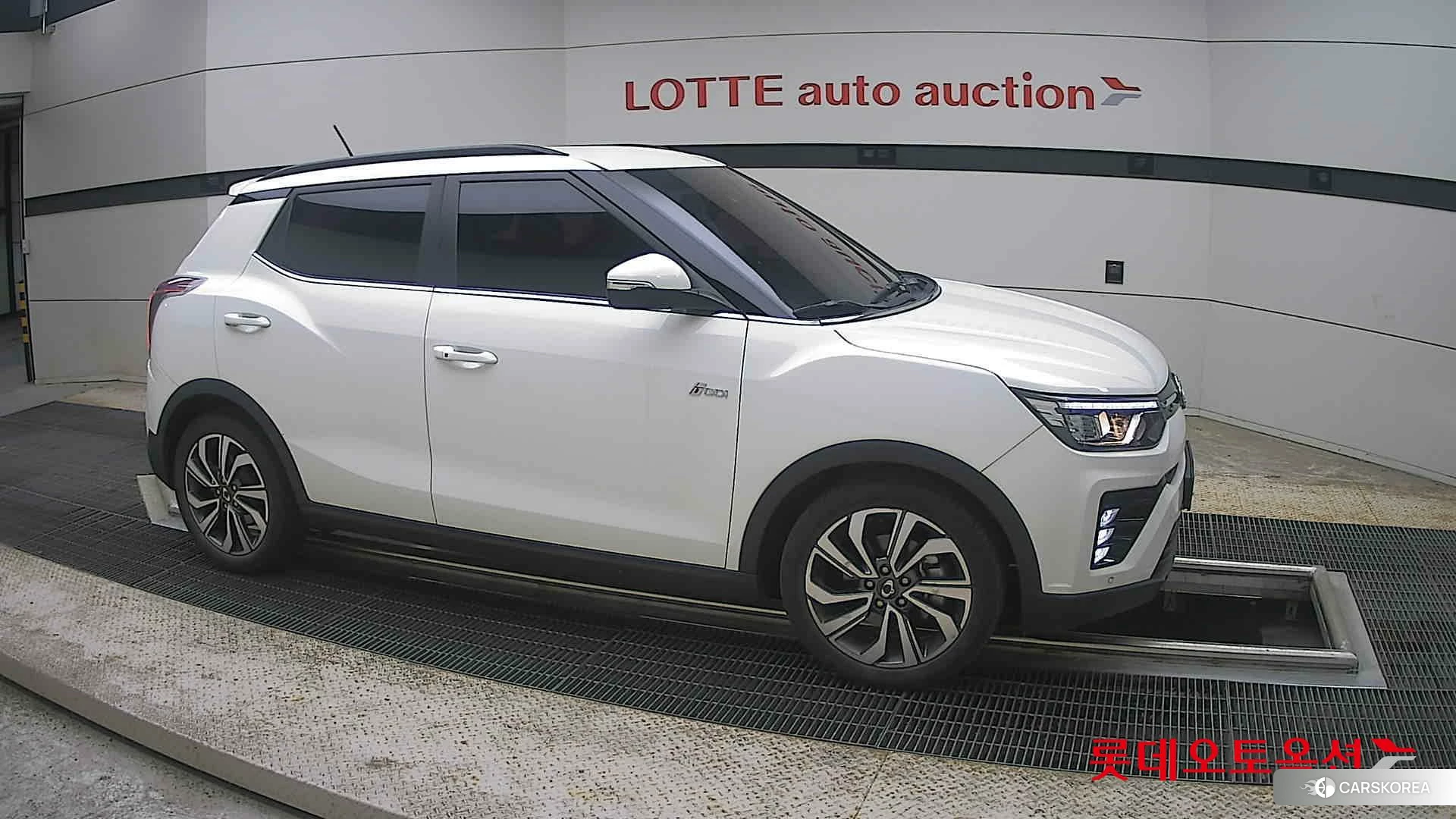 SsangYong Tivoli id 4296941 из Кореи 8