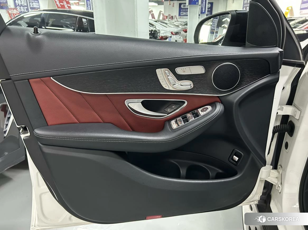 Mercedes-Benz GLC Coupe id 4426834 из Китая 8