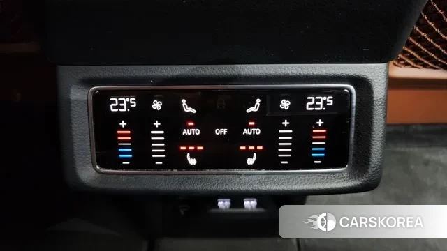 Audi e-Tron id 3519755 из Кореи 8