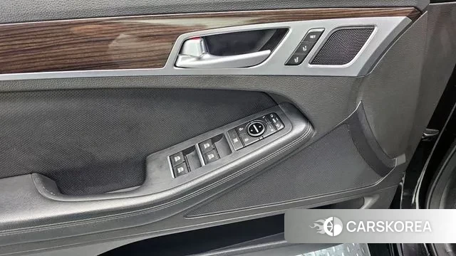 Genesis G80 id 3728525 из Кореи 8