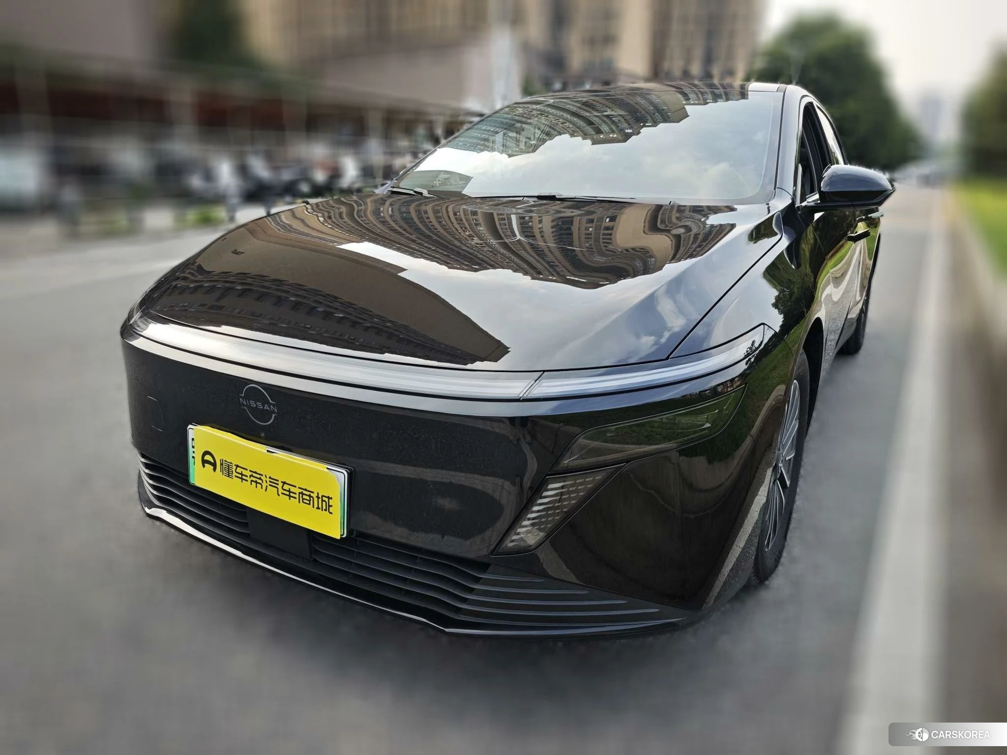 Nissan N6 id 4467778 из Китая 8