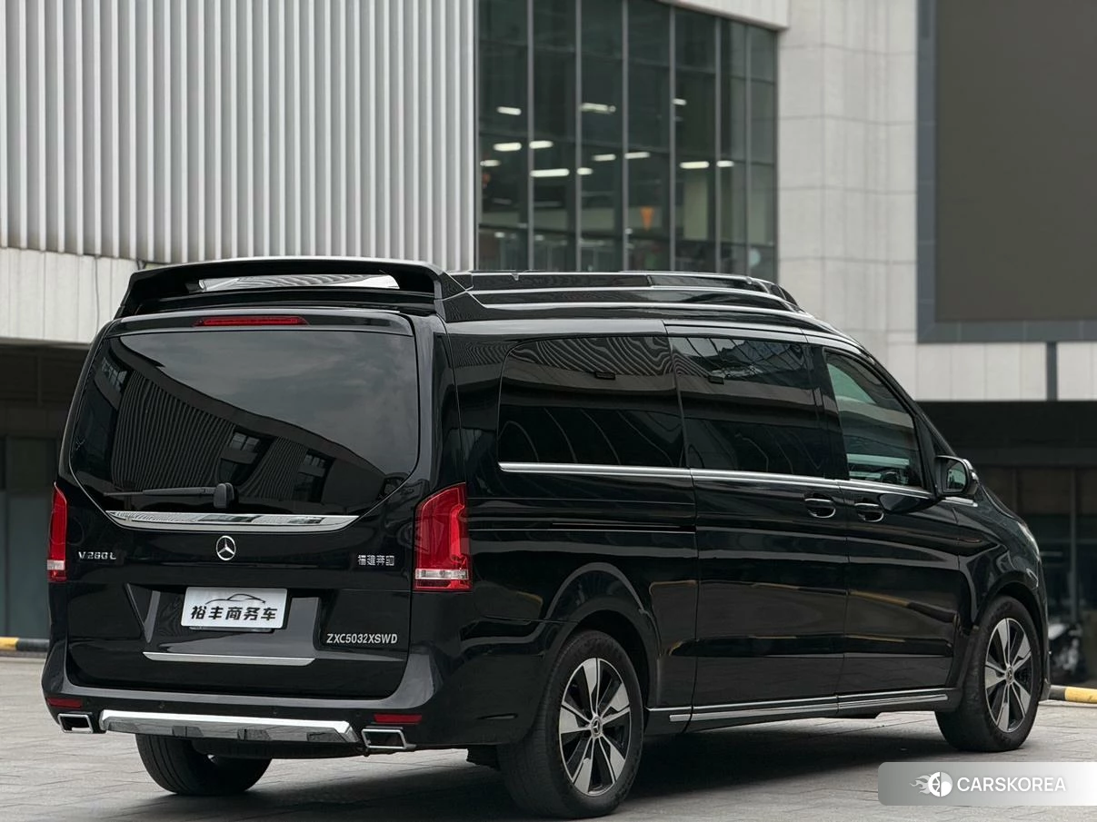 Mercedes-Benz V-class id 4504843 из Китая 8