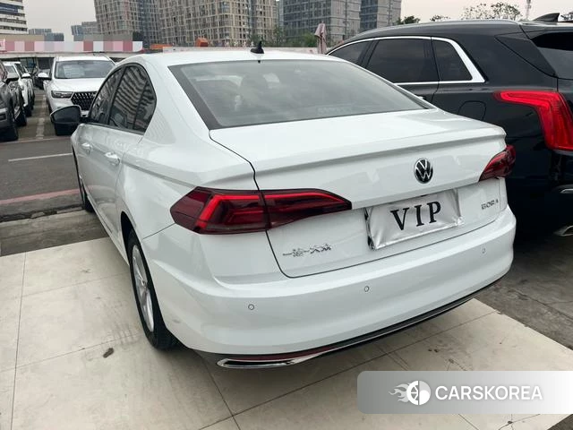 Volkswagen Bora id 4306819 из Китая 8