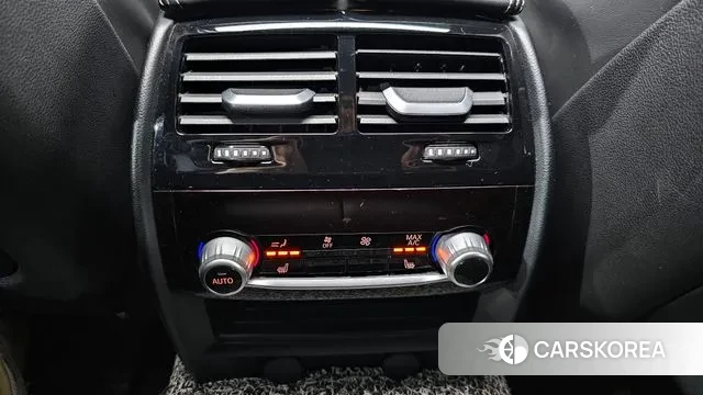 BMW 5 Series (G30) id 3773319 из Кореи 8