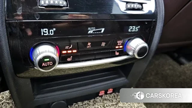 BMW 5 Series (G30) id 2999559 из Кореи 8