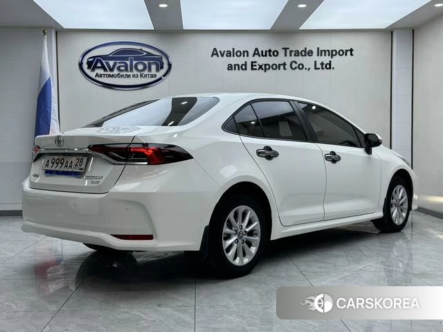 Toyota Corolla id 4263225 из Китая 8