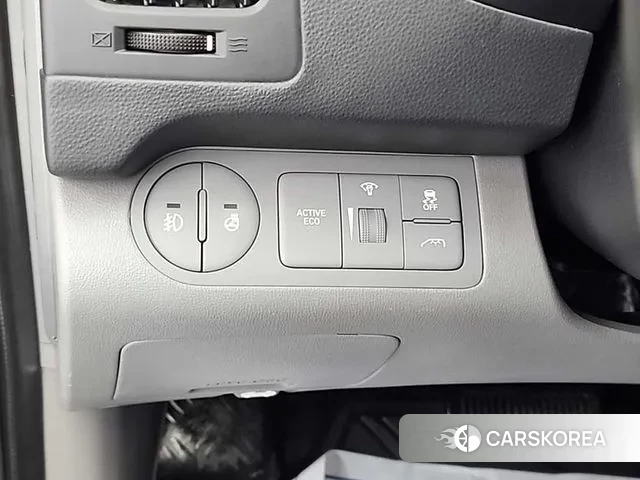 Hyundai The New Grand Starex id 3736847 из Кореи 8