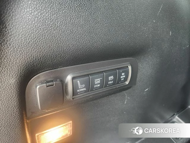 Ford Explorer id 4600111 из Кореи 8
