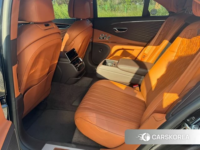 Bentley Flying Spur 3rd Generation id 4614394 из Кореи 8
