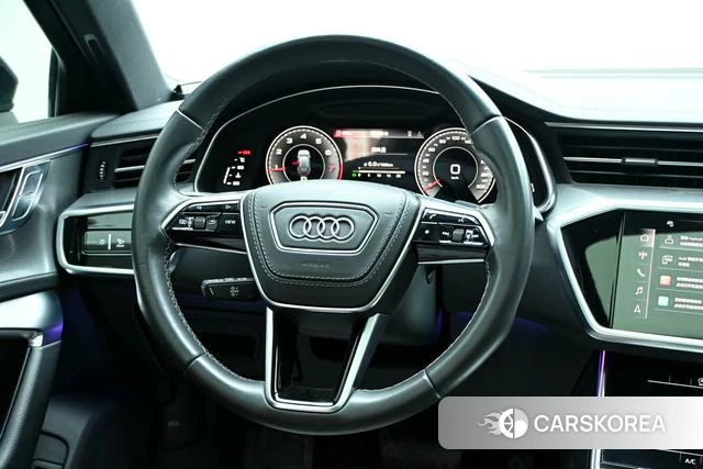 Audi A6L id 4210559 из Китая 8
