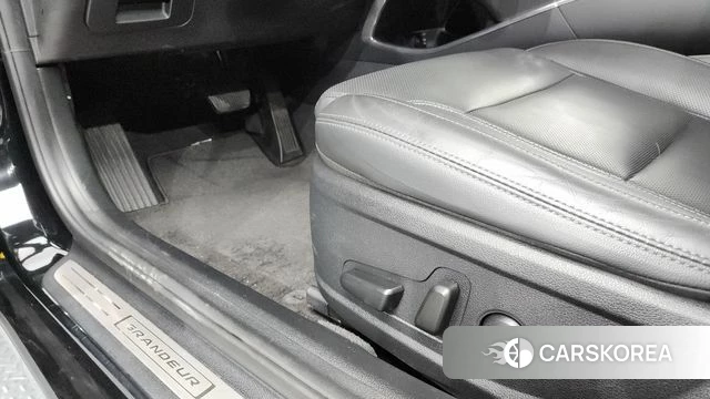 Hyundai The New Grandeur IG id 4409564 из Кореи 8