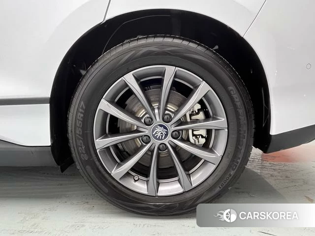 BYD Qin L EV id 4215723 из Китая 8