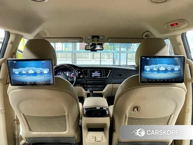 Kia The New Carnival id 4188533 из Кореи 8